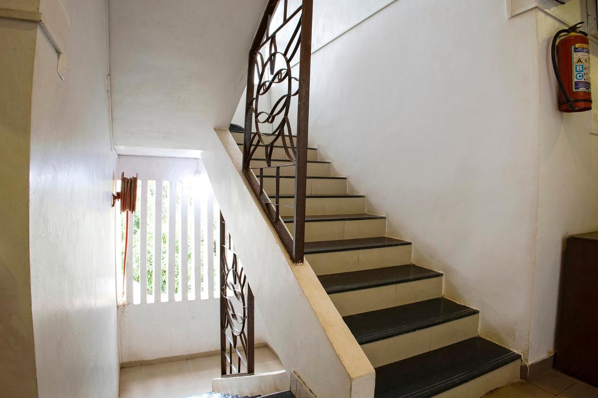 Fabhotel Comfort Stays - Nr Miramar Beach Panaji Exterior photo